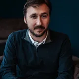 Enzo Ilo, développeur front et back-end chez Facem Web